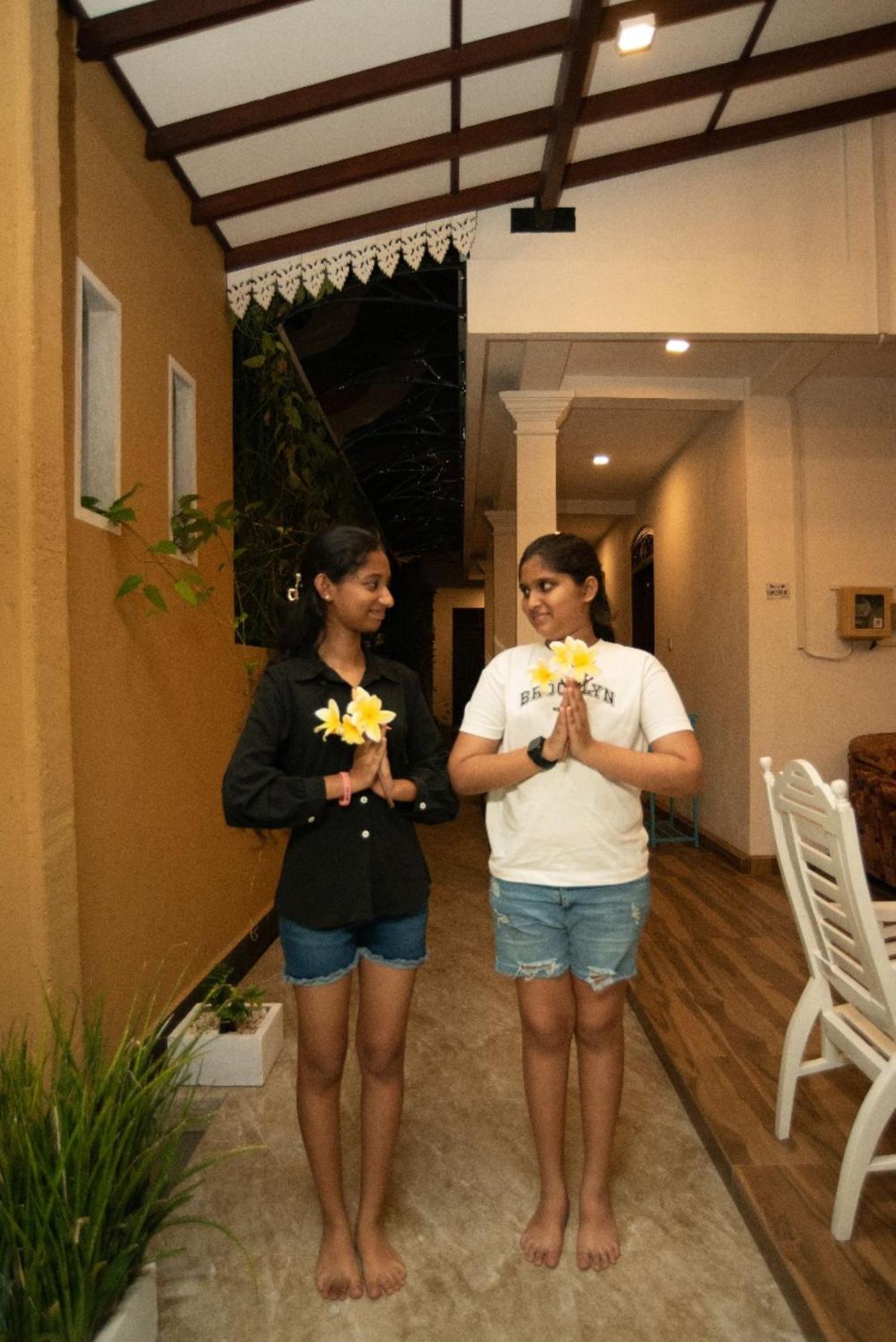 Villa Mihindi Hikkaduwa Ngoại thất bức ảnh