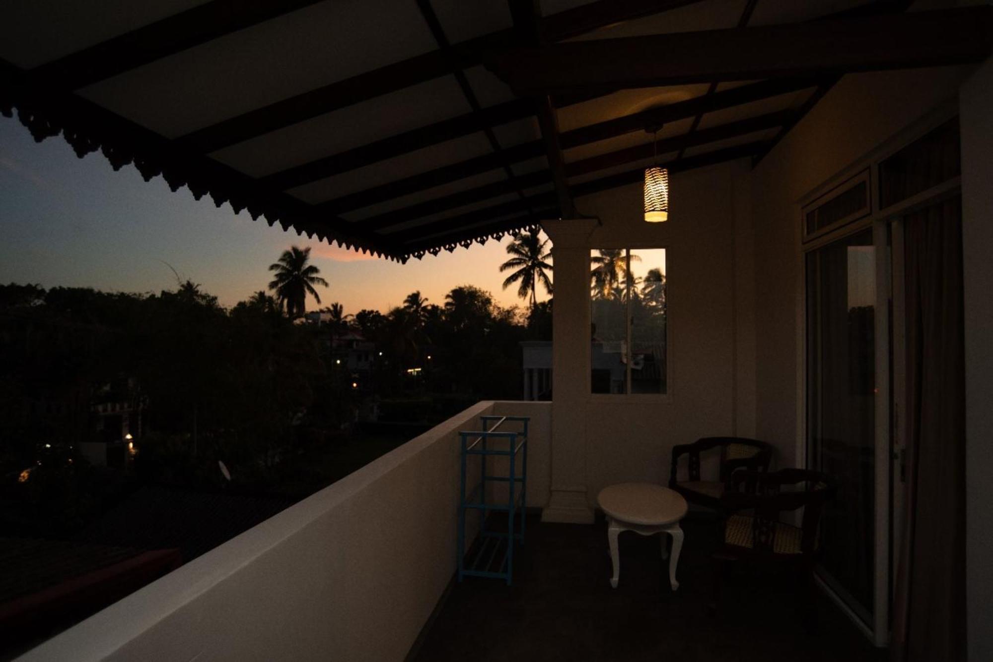 Villa Mihindi Hikkaduwa Ngoại thất bức ảnh