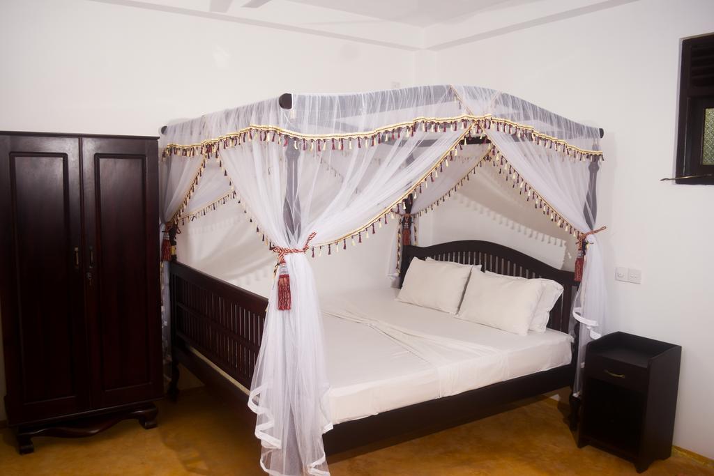 Villa Mihindi Hikkaduwa Ngoại thất bức ảnh