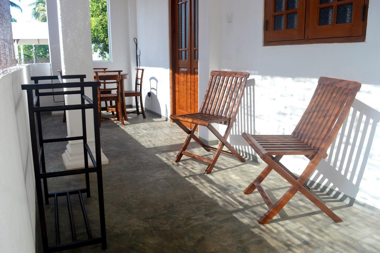 Villa Mihindi Hikkaduwa Ngoại thất bức ảnh